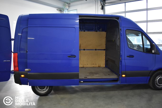 MERCEDES-BENZ Sprinter F39/33 311 CDI FWD TA Furgone